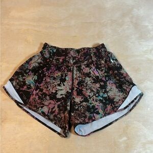 LululemonTrac That Mid-Rise Lined Short Size 2 Used